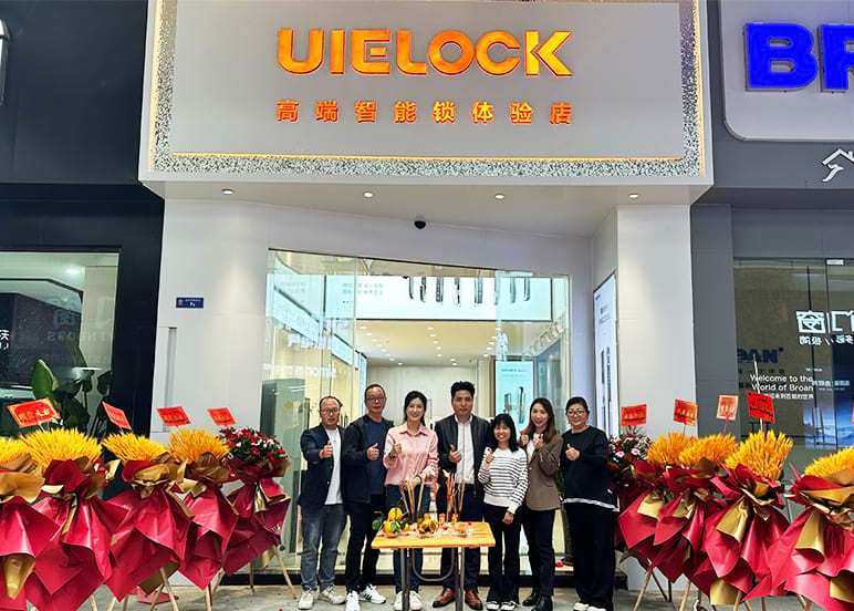 UIELOCK Smart Lock Foshan's First Experience Store Landed in Huayi Square